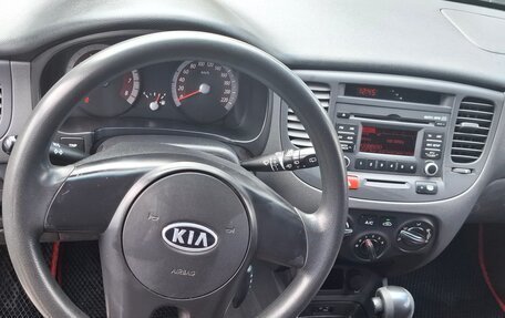 KIA Rio II, 2010 год, 680 000 рублей, 2 фотография