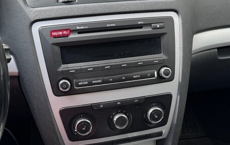 Skoda Octavia, 2011 год, 900 000 рублей, 17 фотография