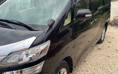 Toyota Vellfire I, 2010 год, 1 580 000 рублей, 13 фотография