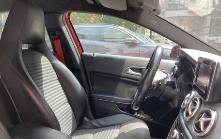 Mercedes-Benz GLA, 2014 год, 1 900 000 рублей, 19 фотография