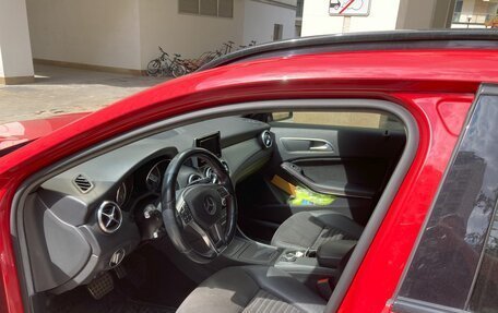 Mercedes-Benz GLA, 2014 год, 1 900 000 рублей, 17 фотография