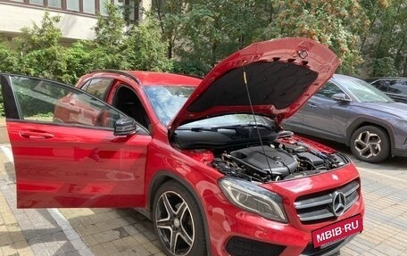 Mercedes-Benz GLA, 2014 год, 1 900 000 рублей, 20 фотография