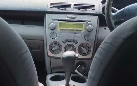 Mazda Demio III (DE), 2004 год, 290 000 рублей, 3 фотография