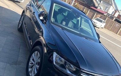 Volkswagen Tiguan II, 2019 год, 1 920 000 рублей, 1 фотография