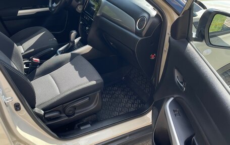 Suzuki Vitara II рестайлинг, 2015 год, 2 000 000 рублей, 13 фотография