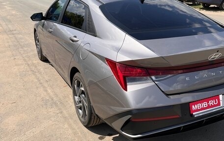 Hyundai Elantra, 2023 год, 3 050 000 рублей, 3 фотография
