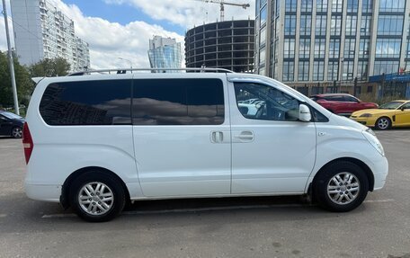 Hyundai Grand Starex Grand Starex I рестайлинг 2, 2011 год, 1 350 000 рублей, 8 фотография