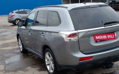 Mitsubishi Outlander III рестайлинг 3, 2012 год, 1 260 000 рублей, 4 фотография