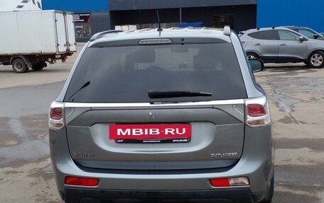 Mitsubishi Outlander III рестайлинг 3, 2012 год, 1 260 000 рублей, 7 фотография
