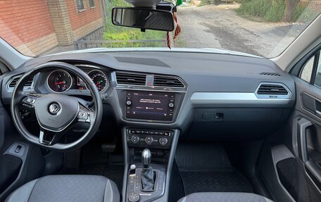 Volkswagen Tiguan II, 2020 год, 2 550 000 рублей, 13 фотография