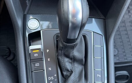 Volkswagen Tiguan II, 2020 год, 2 550 000 рублей, 17 фотография