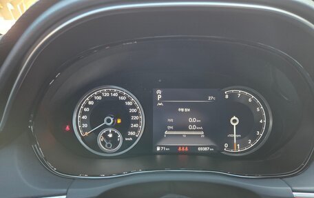 Genesis GV70, 2021 год, 3 350 000 рублей, 10 фотография