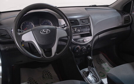 Hyundai Solaris II рестайлинг, 2012 год, 799 000 рублей, 7 фотография