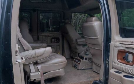 GMC Savana I, 2007 год, 1 000 000 рублей, 5 фотография