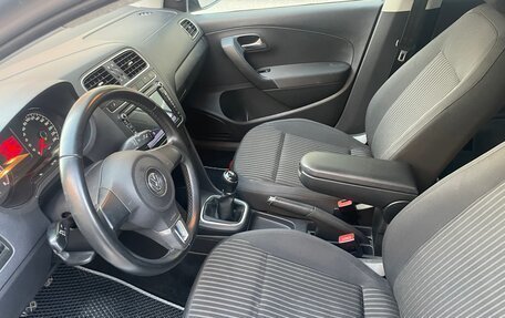 Volkswagen Polo VI (EU Market), 2012 год, 960 000 рублей, 18 фотография