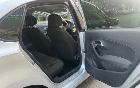 Volkswagen Polo VI (EU Market), 2012 год, 960 000 рублей, 22 фотография