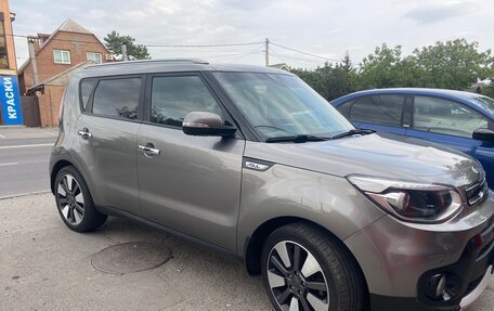 KIA Soul II рестайлинг, 2017 год, 1 550 000 рублей, 3 фотография