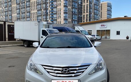 Hyundai Sonata VI, 2011 год, 1 250 000 рублей, 5 фотография