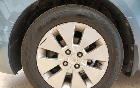 KIA Rio III рестайлинг, 2013 год, 895 000 рублей, 22 фотография