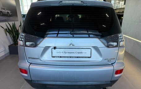 Mitsubishi Outlander III рестайлинг 3, 2010 год, 950 000 рублей, 6 фотография
