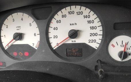 Opel Zafira A рестайлинг, 1999 год, 235 000 рублей, 13 фотография