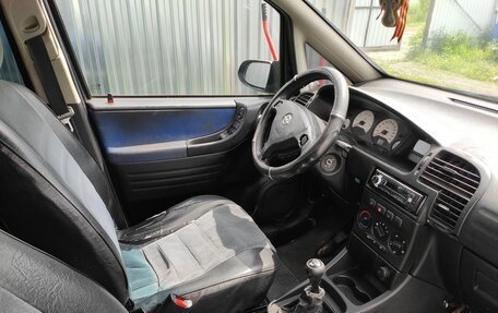 Opel Zafira A рестайлинг, 1999 год, 235 000 рублей, 15 фотография