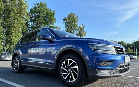 Volkswagen Tiguan II, 2018 год, 2 400 000 рублей, 14 фотография