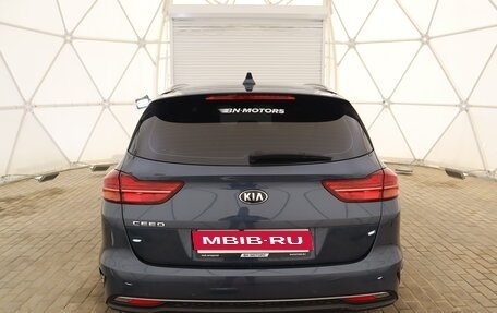 KIA cee'd III, 2019 год, 1 970 000 рублей, 4 фотография