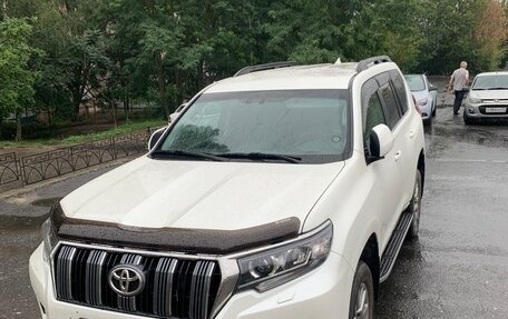Toyota Land Cruiser Prado 150 рестайлинг 2, 2017 год, 6 250 000 рублей, 1 фотография