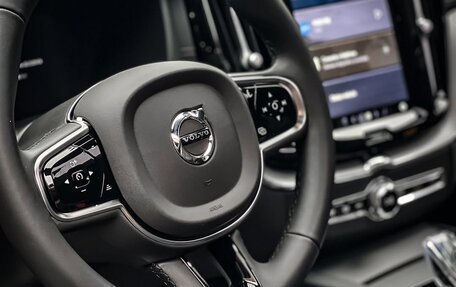 Volvo XC60 II, 2023 год, 3 300 000 рублей, 7 фотография