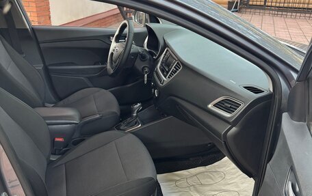 Hyundai Solaris II рестайлинг, 2019 год, 1 320 000 рублей, 20 фотография