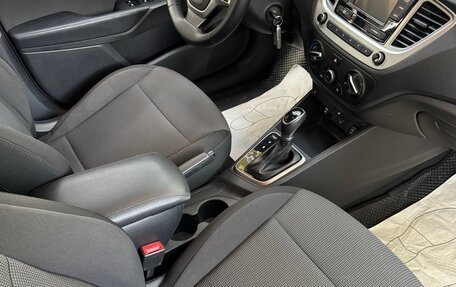 Hyundai Solaris II рестайлинг, 2019 год, 1 320 000 рублей, 23 фотография