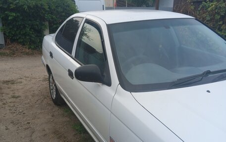 Nissan Sunny B15, 2000 год, 360 000 рублей, 2 фотография