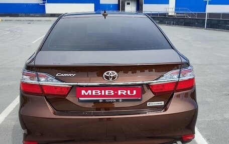 Toyota Camry, 2017 год, 2 350 000 рублей, 17 фотография