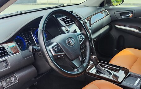 Toyota Camry, 2017 год, 2 350 000 рублей, 25 фотография