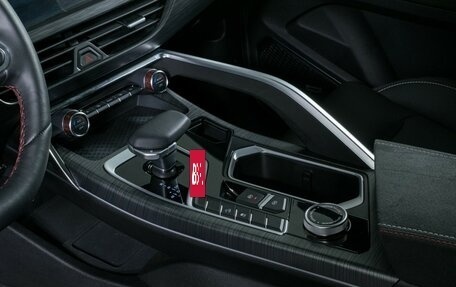 Geely Tugella FY11, 2024 год, 3 300 000 рублей, 18 фотография