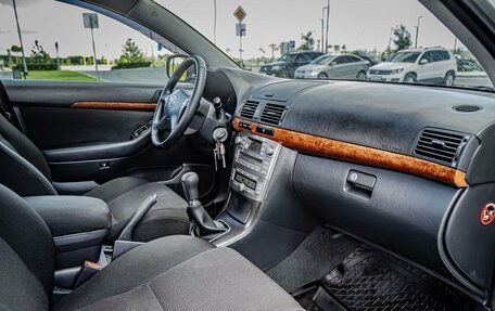 Toyota Avensis III рестайлинг, 2008 год, 850 000 рублей, 21 фотография