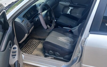 Mazda 323, 2003 год, 250 000 рублей, 6 фотография