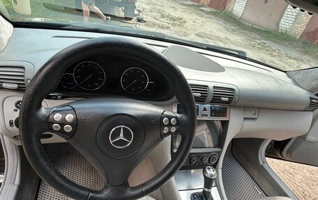 Mercedes-Benz C-Класс, 2006 год, 999 000 рублей, 10 фотография