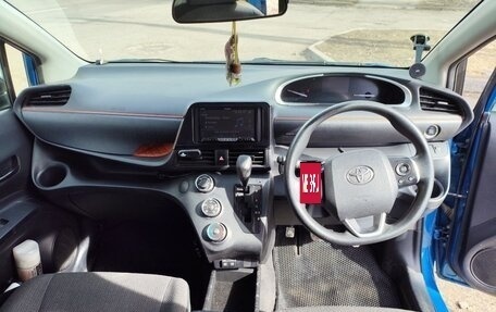Toyota Sienta II, 2019 год, 1 300 000 рублей, 9 фотография
