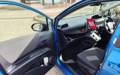 Toyota Sienta II, 2019 год, 1 300 000 рублей, 7 фотография