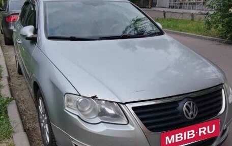 Volkswagen Passat B6, 2005 год, 400 000 рублей, 10 фотография