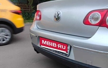 Volkswagen Passat B6, 2005 год, 400 000 рублей, 13 фотография