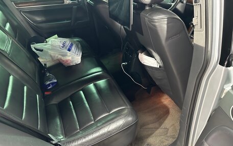 Volkswagen Touareg III, 2004 год, 850 000 рублей, 9 фотография