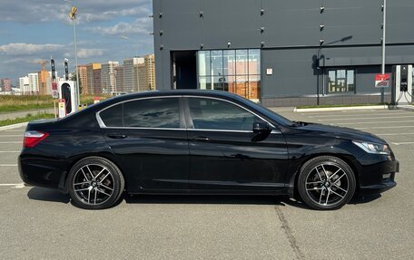 Honda Accord IX рестайлинг, 2013 год, 1 300 000 рублей, 2 фотография