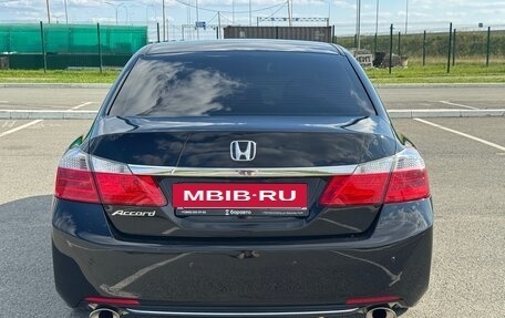 Honda Accord IX рестайлинг, 2013 год, 1 300 000 рублей, 4 фотография