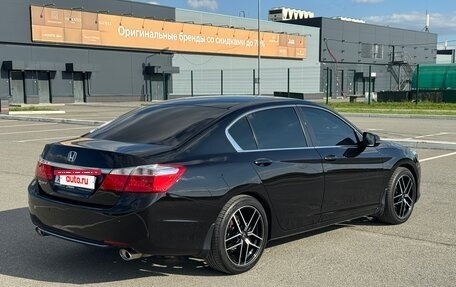 Honda Accord IX рестайлинг, 2013 год, 1 300 000 рублей, 3 фотография