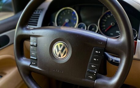 Volkswagen Touareg III, 2007 год, 1 050 000 рублей, 10 фотография