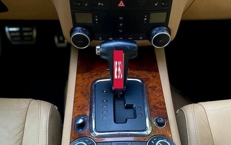 Volkswagen Touareg III, 2007 год, 1 050 000 рублей, 12 фотография