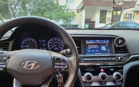 Hyundai Elantra VI рестайлинг, 2019 год, 1 290 000 рублей, 12 фотография
